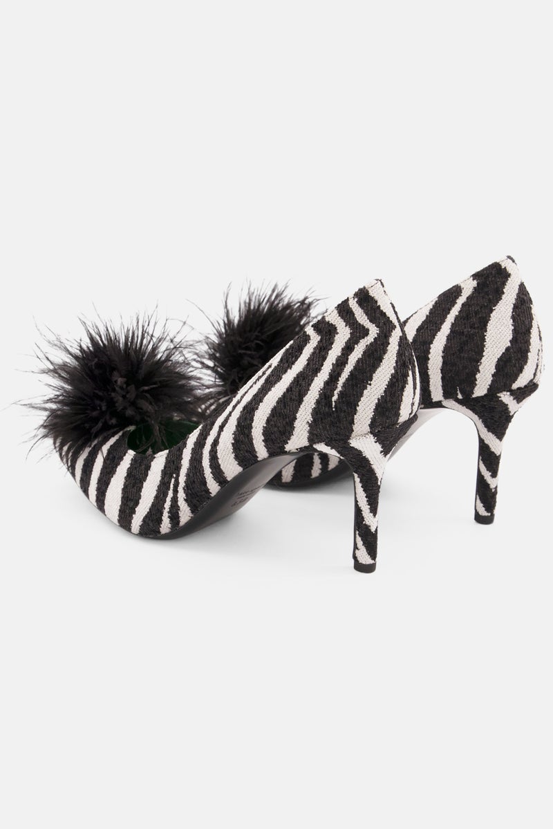 Kate Spade حذاء نسائي كاجوال برباط مارابو عريض، أسود - Image 4